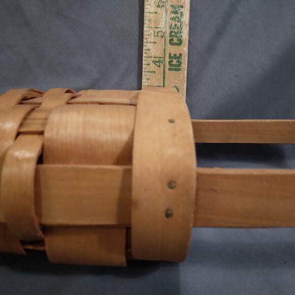 Split Wood Woven Basket wPainted Apples, Longaberger Style Small Hanging Basket - Picture 9 of 10